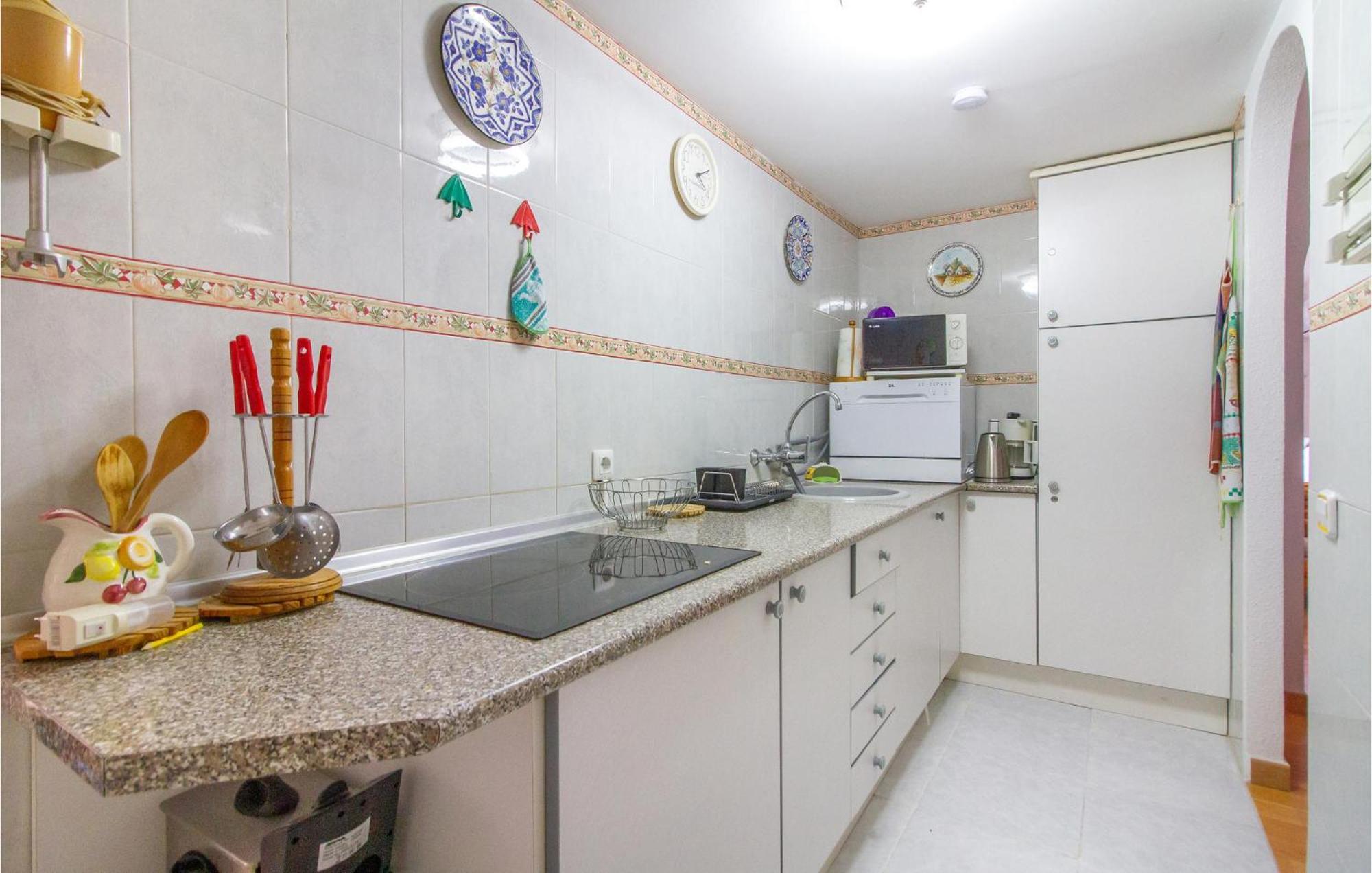 Stunning Apartment In Gandia With Kitchen Eksteriør bilde